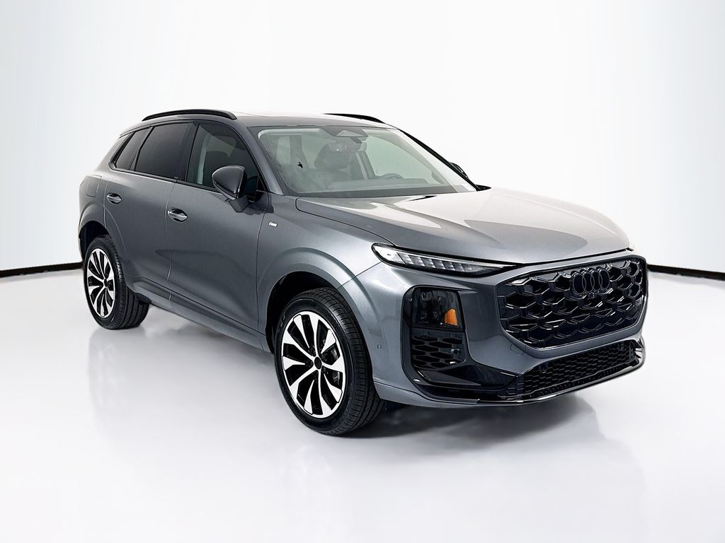 Thumbnail: 2026 Audi Q3 - 3
