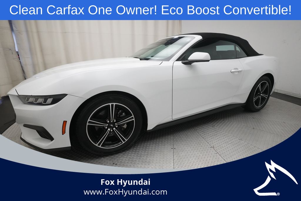 Oxford White 2025 Ford Mustang Convertible Rear-Wheel Drive Automatic