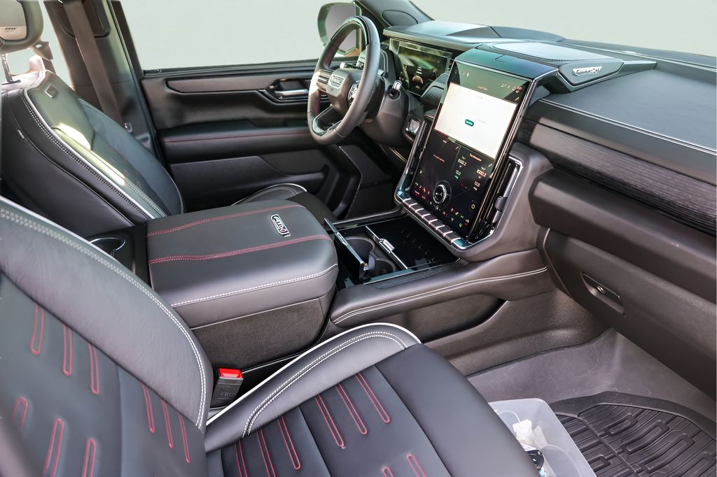 Used Car 2025 Gmc Yukon  At4 Ultimate For Sale Under $110,000 In Austin, Texas