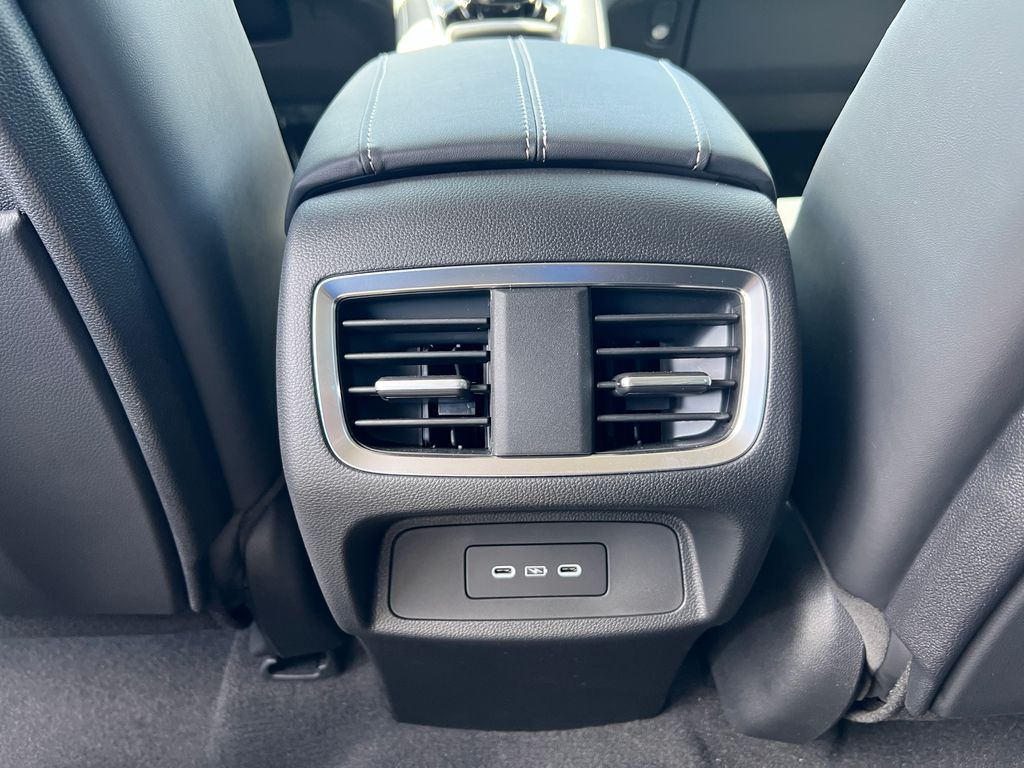 Thumbnail: 2026 Acura RDX - 30