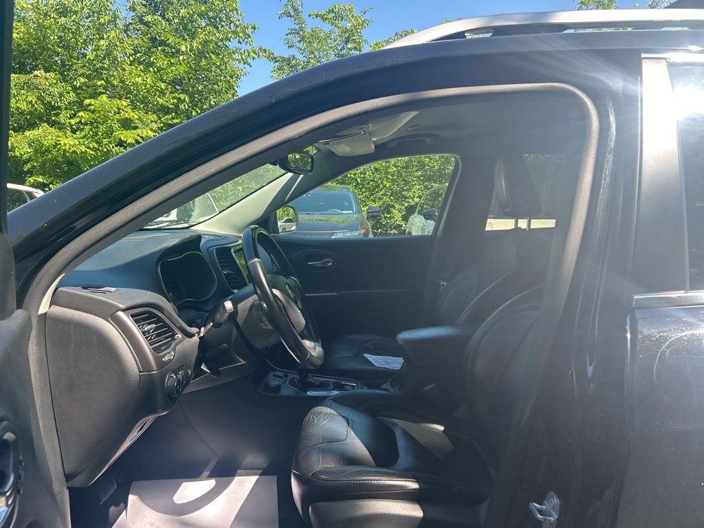 2020 Jeep Cherokee Limited Black at Carlisle Cadillac Buick GMC