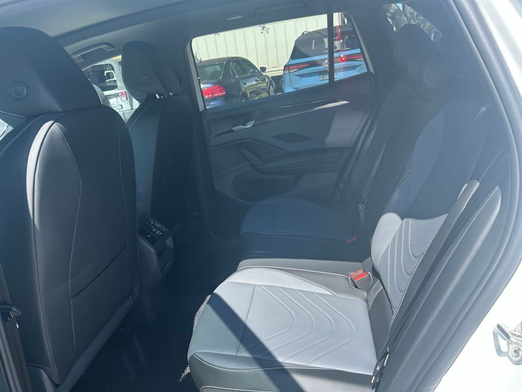 New 2026 Opal White Pearl Volkswagen 2.0T SE R-Line Black image 50