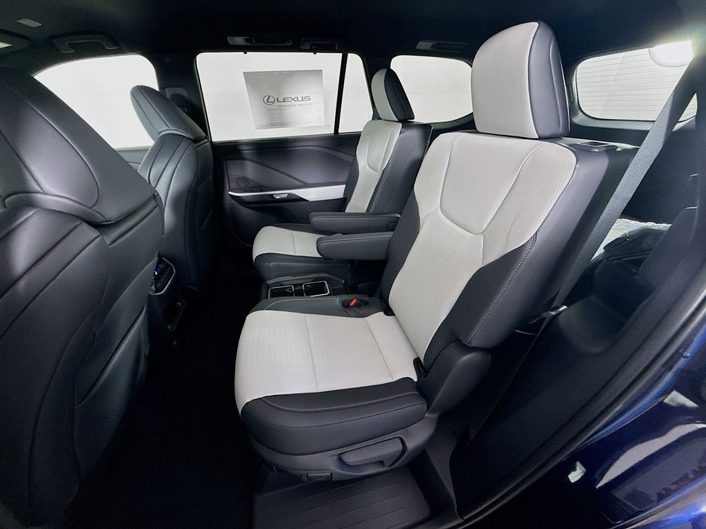 Thumbnail: 2026 Lexus TX - 17