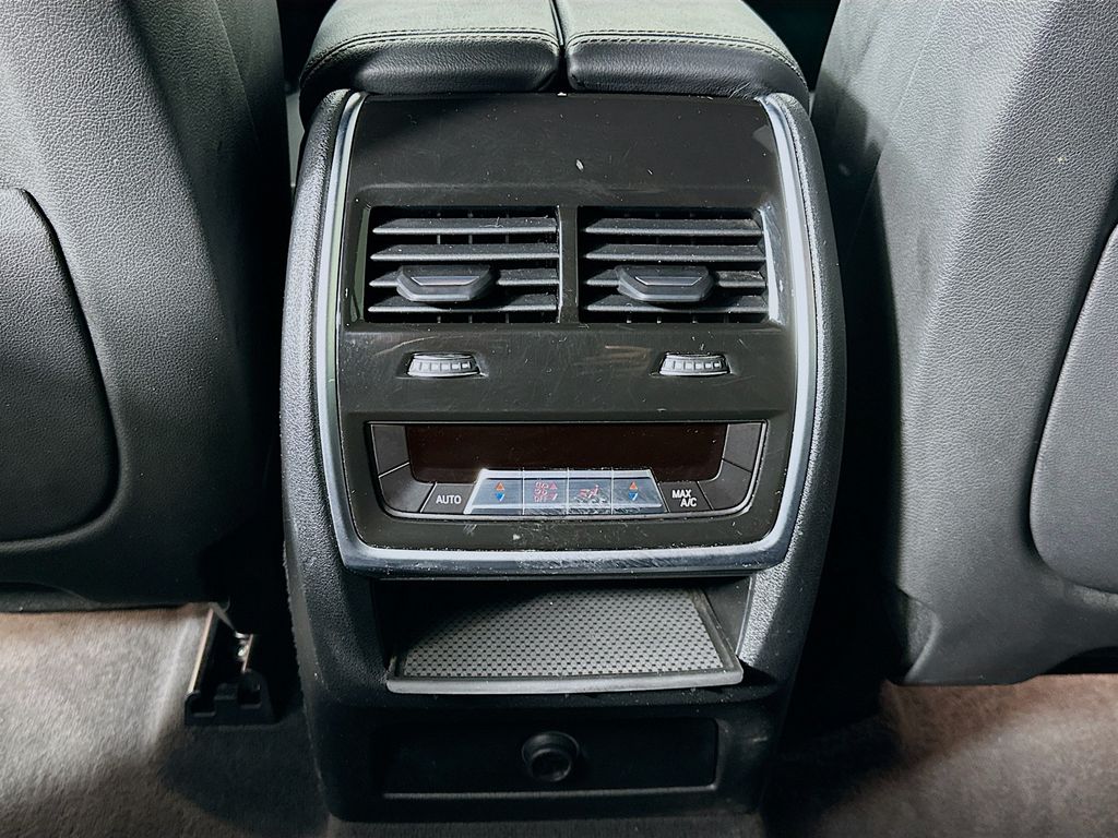 Thumbnail: 2021 BMW X5 - 26