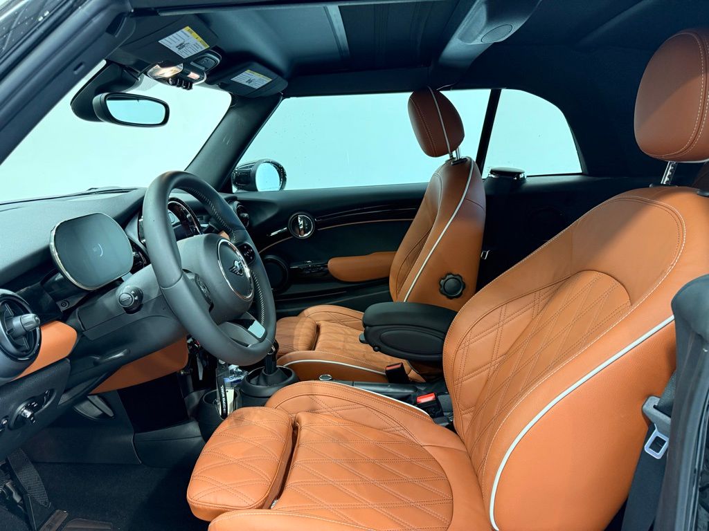 Thumbnail: 2023 MINI Cooper - 10