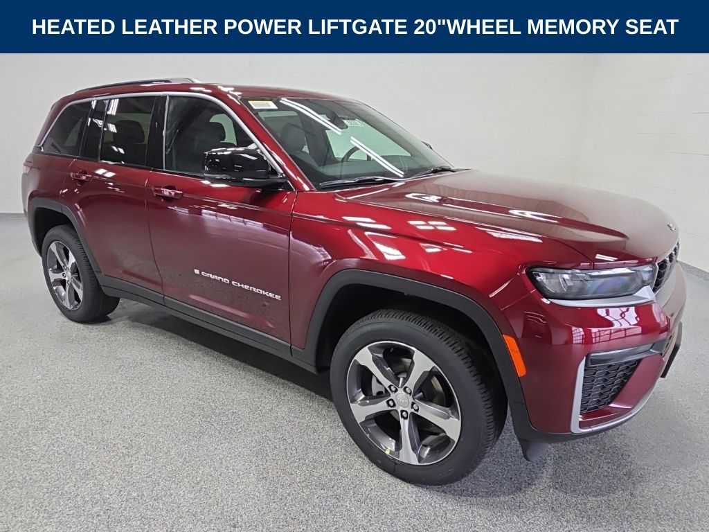 Velvet Red Pearlcoat 2026 Jeep Grand Cherokee SUV / Crossover Four-Wheel Drive 8-Speed Automatic