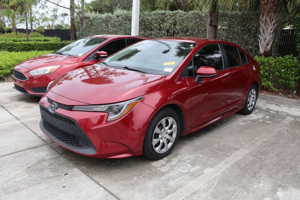 2022 Toyota Corolla LE Hero Image