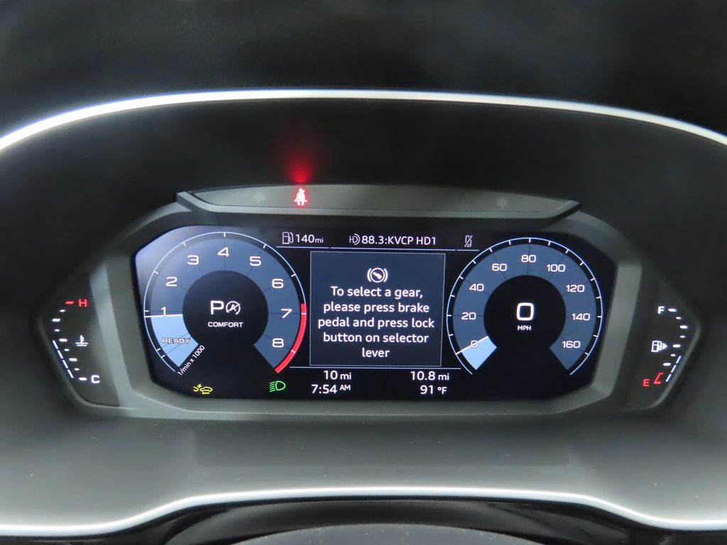 Thumbnail: 2025 Audi Q3 - 32