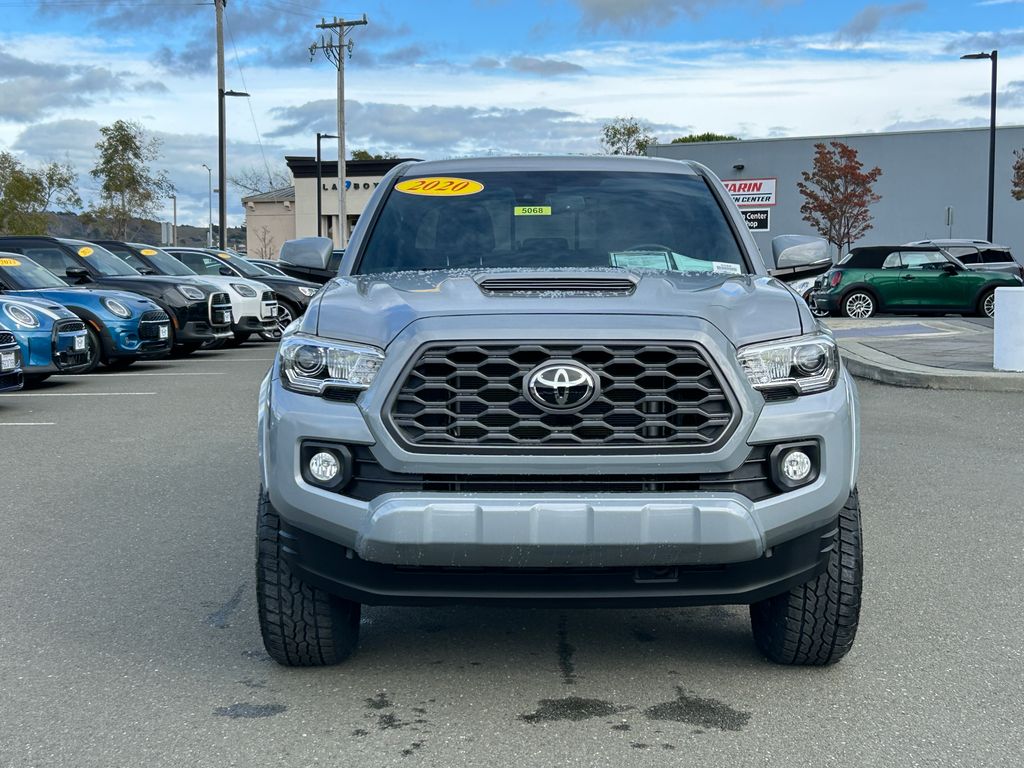Thumbnail: 2020 Toyota Tacoma - 8