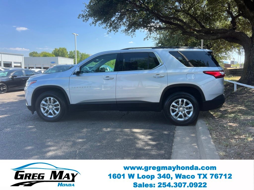 2020 Chevrolet Traverse LT - 3