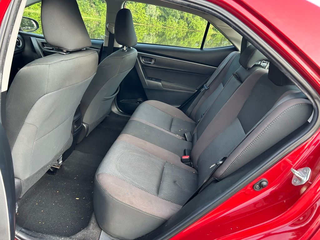 2019 Toyota Corolla L 13