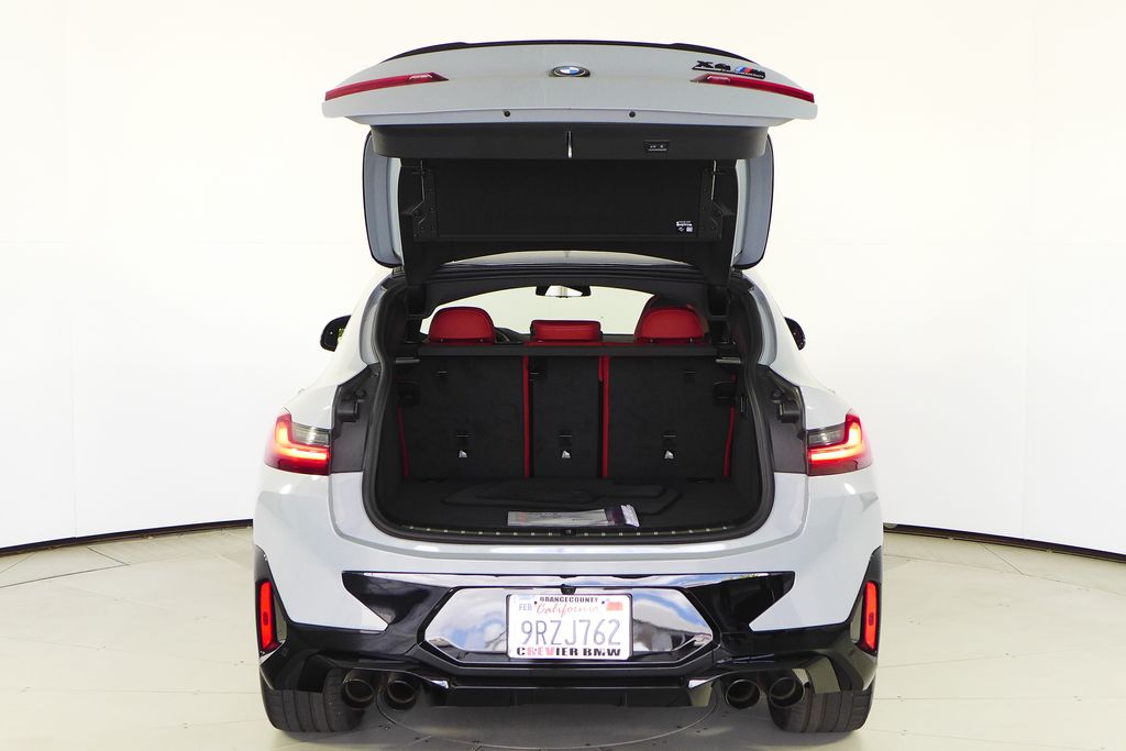 Thumbnail: 2025 BMW X4 - 11