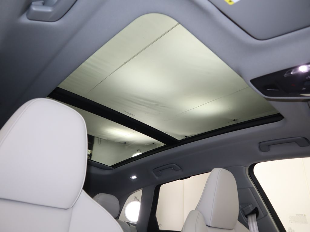 Thumbnail: 2025 Audi Q5 - 20