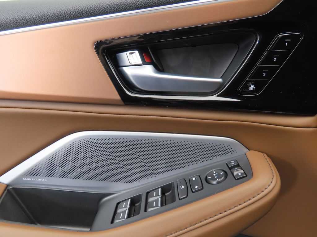 Thumbnail: 2026 Acura MDX - 25