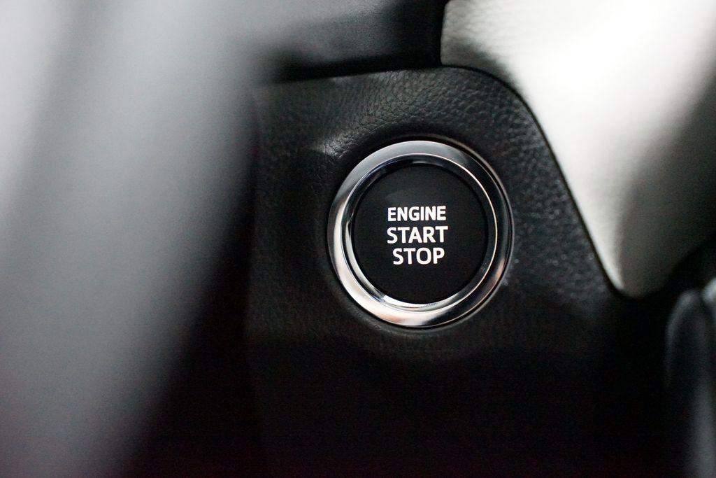 Thumbnail: 2025 Toyota RAV4 - 23