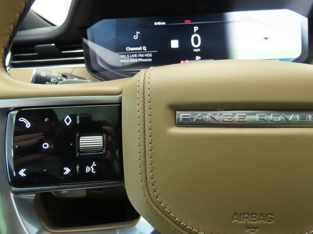 Thumbnail: 2023 Land Rover Range Rover - 11