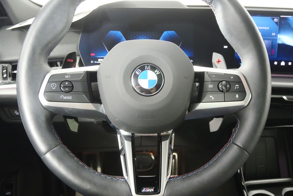 Thumbnail: 2025 BMW X2 - 22