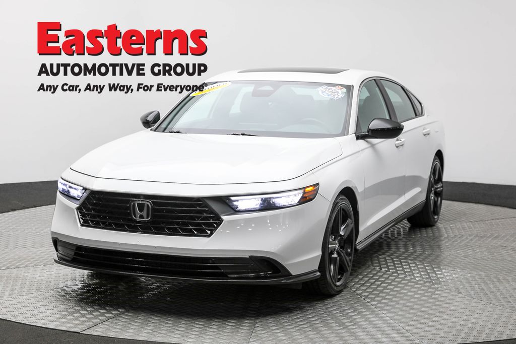 2023 Honda Accord Hybrid Sport's photo