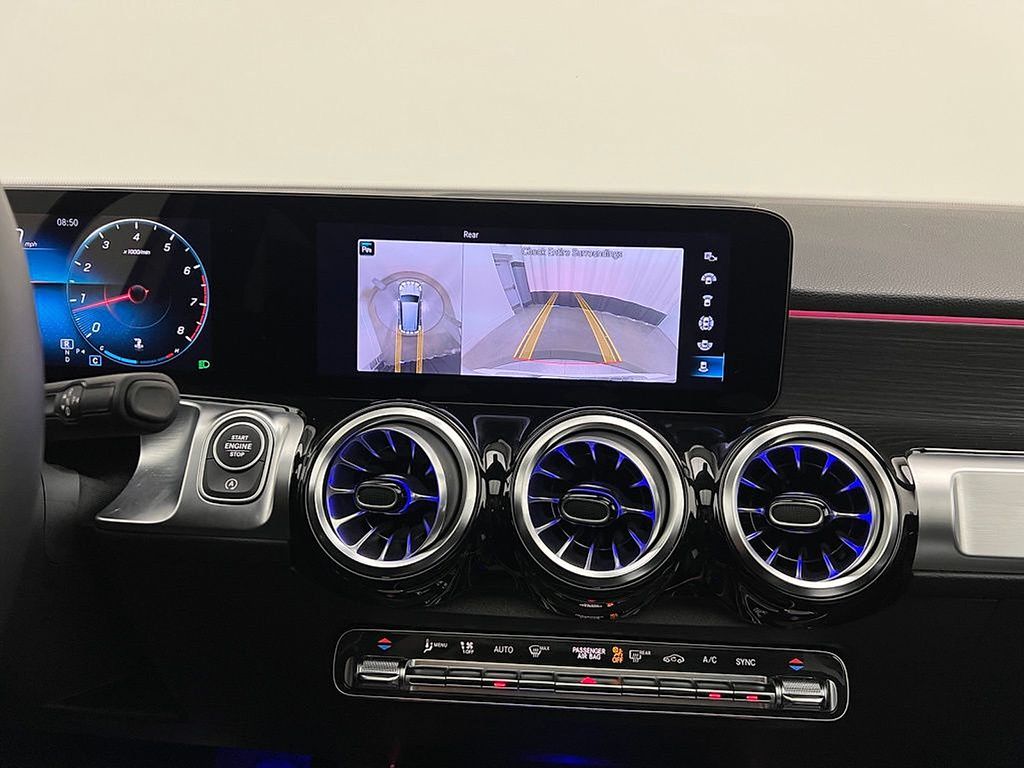 2023 Mercedes-Benz GLB 250 13