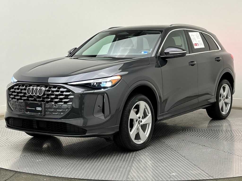 Thumbnail: 2025 Audi Q5 - 2