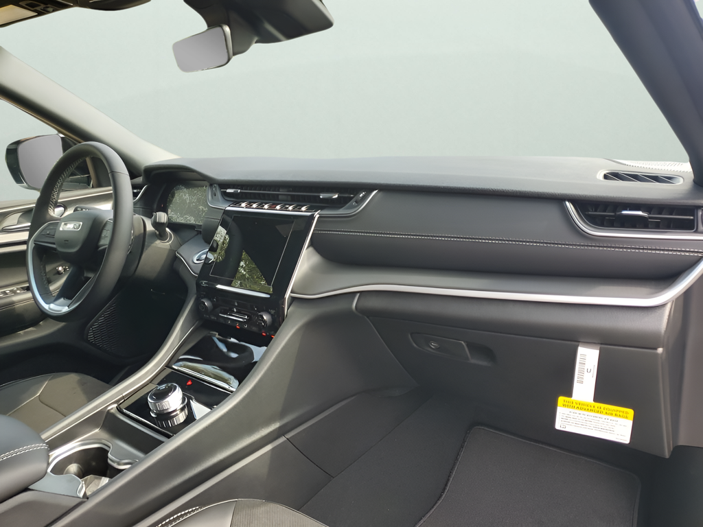 New Car 2025 Jeep Grand Cherokee  For Sale Under $40,000 In Austin, Texas