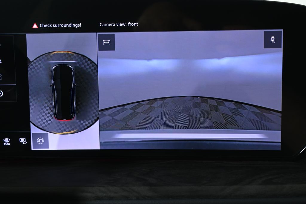 Thumbnail: 2025 Audi Q5 - 25