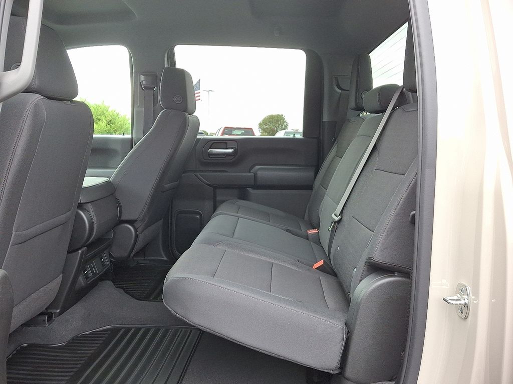 Thumbnail: 2026 Chevrolet Silverado 2500 - 5