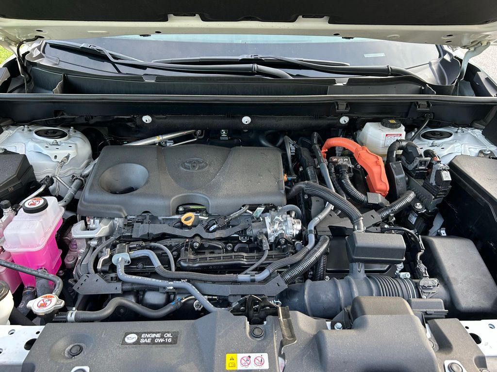 2023 Toyota RAV4 XSE 11