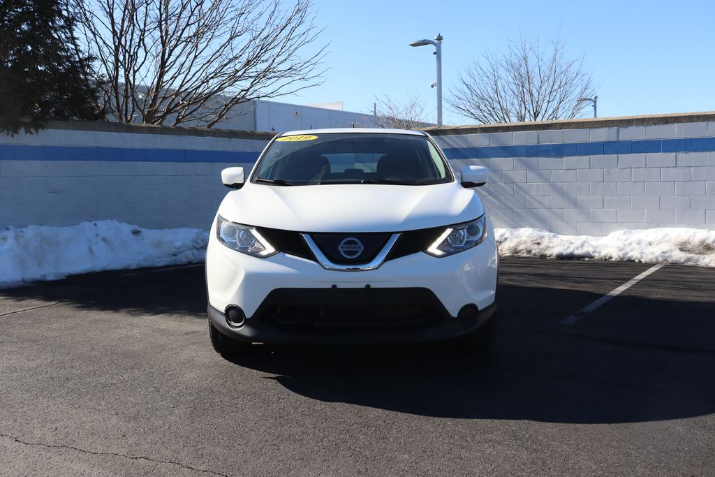 2019 Nissan Rogue Sport S 8