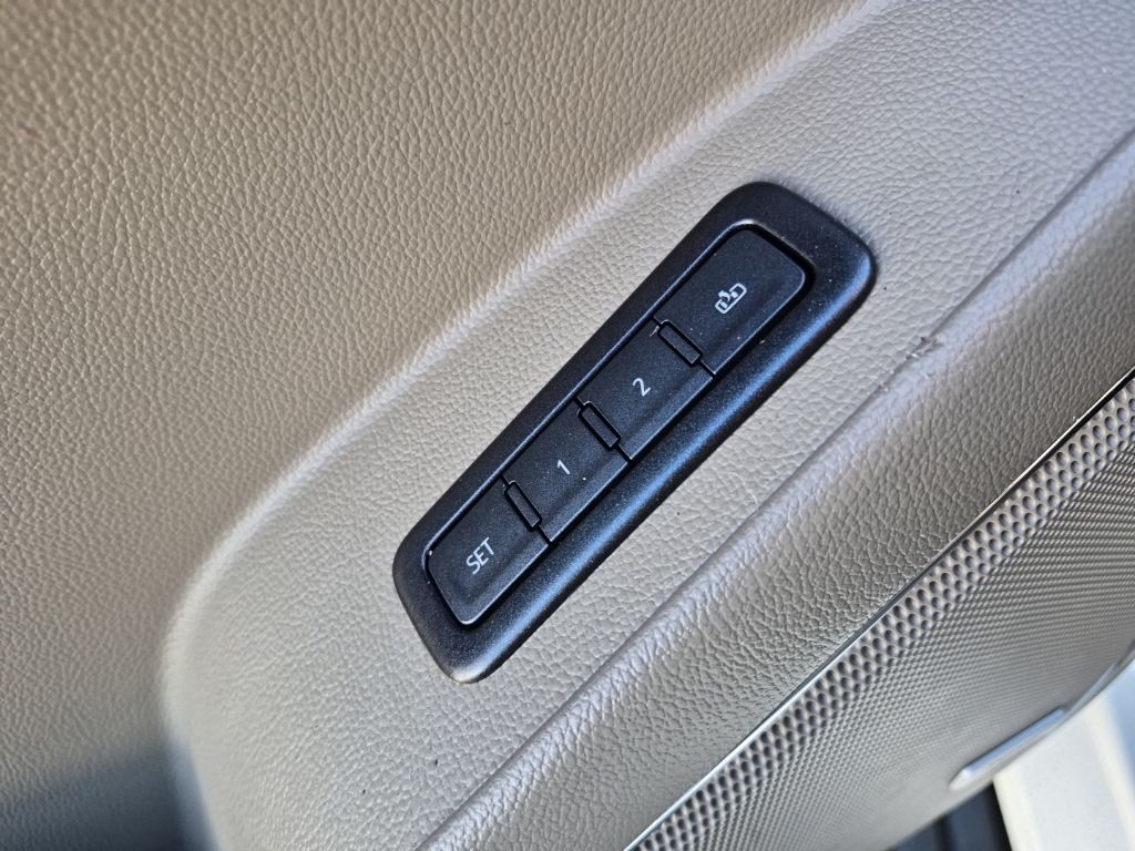 Used Car 2018 Chevrolet Tahoe  Premier For Sale Under $30,000 In Austin, Texas