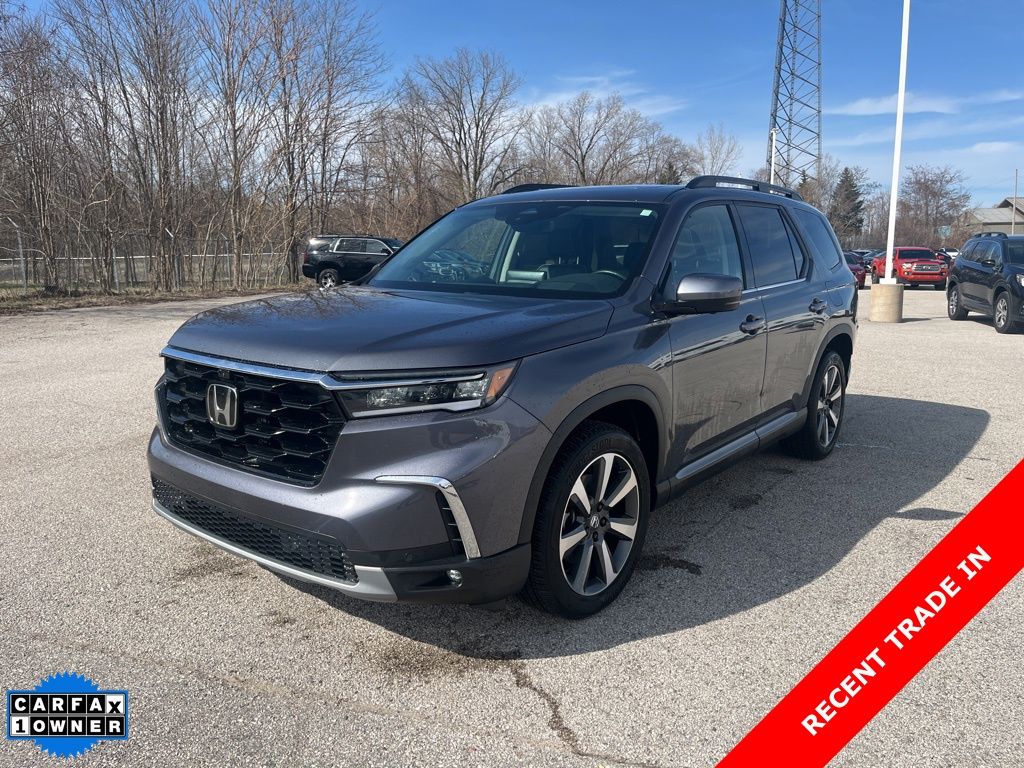 Gray (Modern Steel Metallic) 2025 Honda Pilot Elite AWD SUV / Crossover All-Wheel Drive Automatic