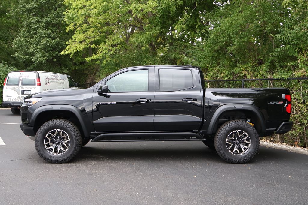 Thumbnail: 2026 Chevrolet Colorado - 4