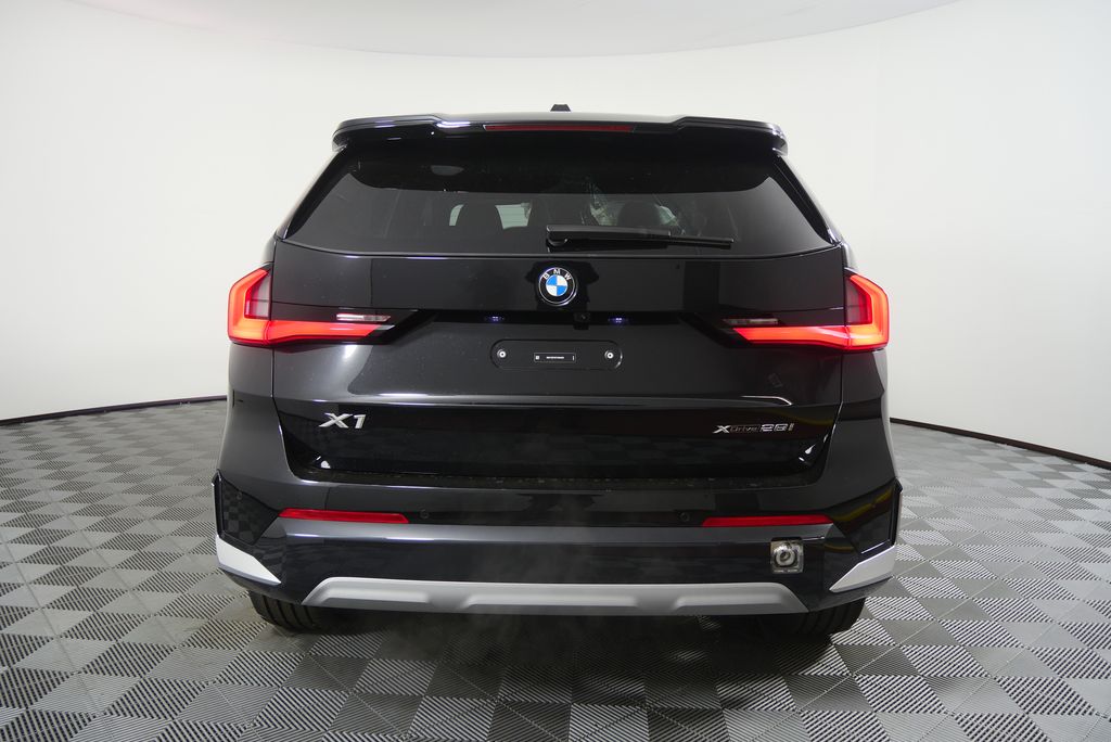 Thumbnail: 2026 BMW X1 - 4