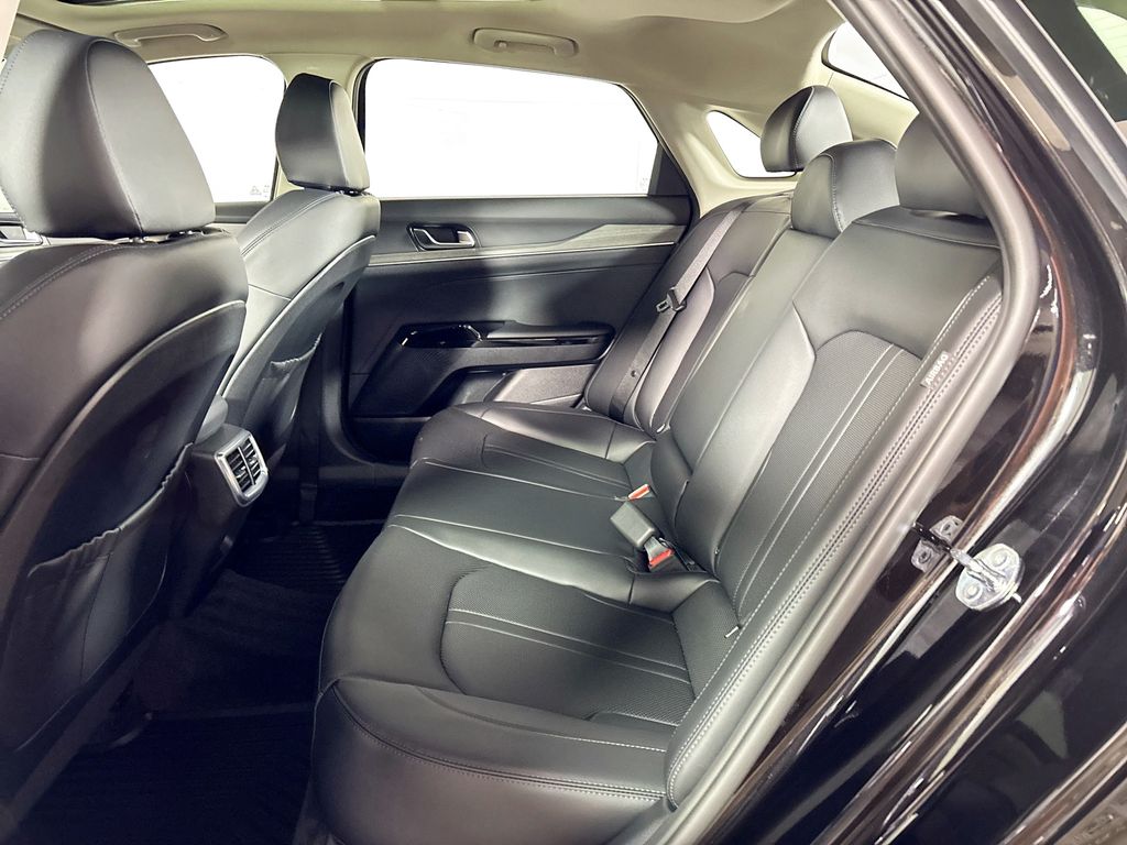 2025 Kia K5 EX
