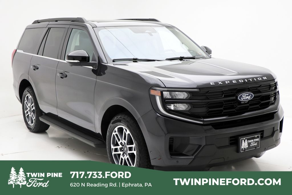 Dark Matter Gray Metallic 2025 Ford Expedition Active 4WD SUV / Crossover Four-Wheel Drive Automatic