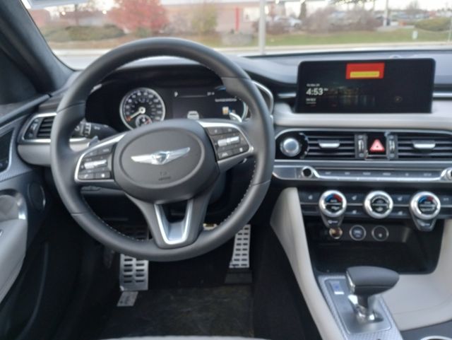 2023 Genesis G70 Sport Prestige 29