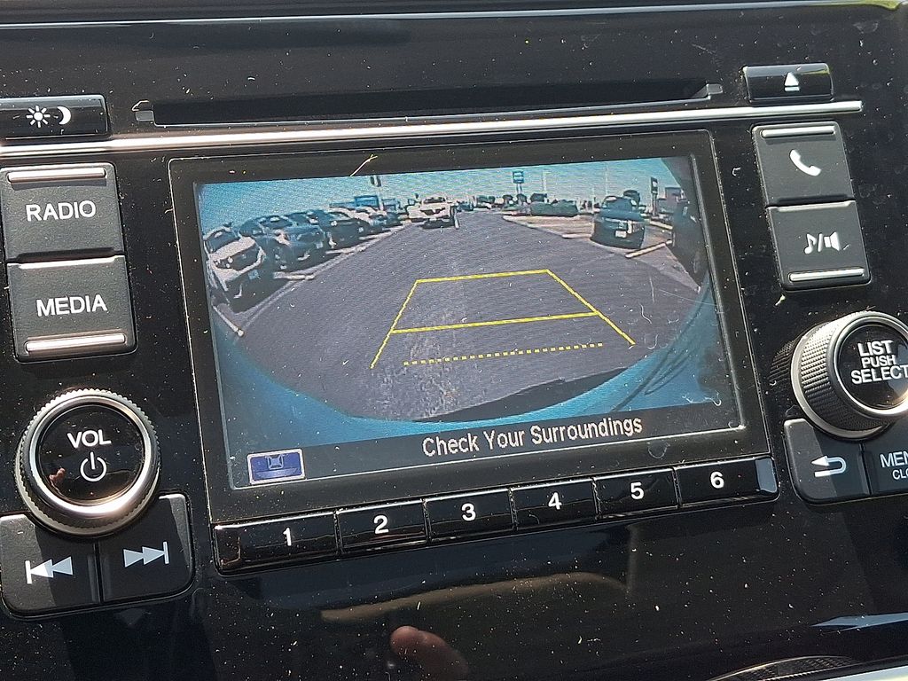 Thumbnail: 2019 Honda Fit - 18