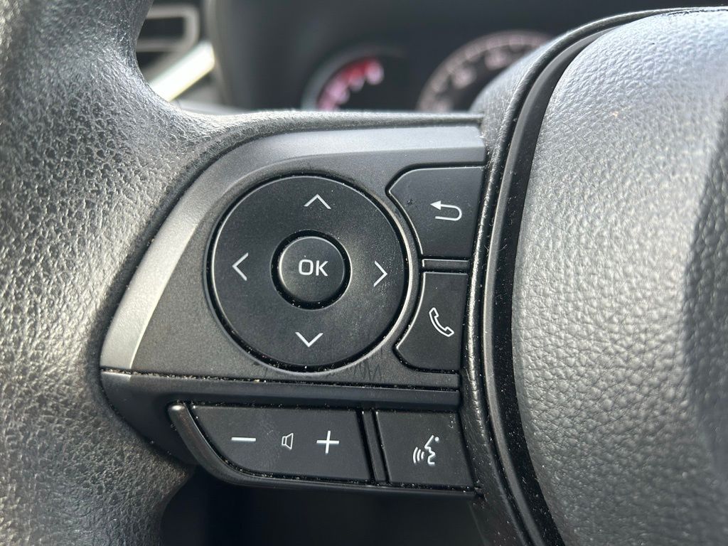 2024 Toyota RAV4 LE 23