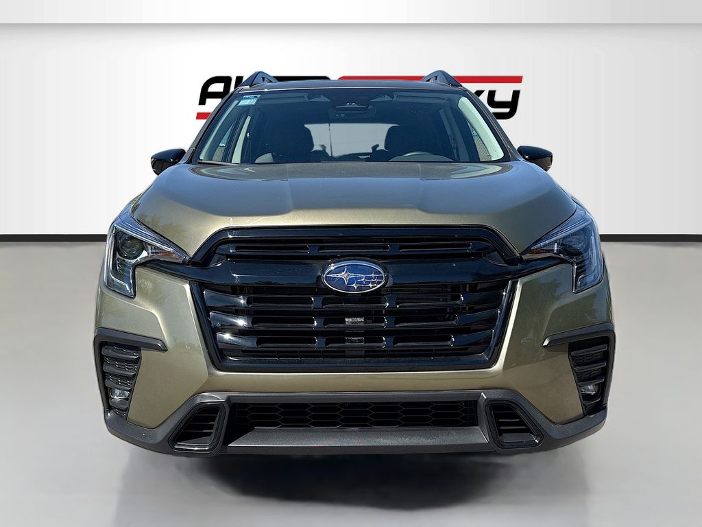 Used 2025 Brown Subaru Onyx Edition image 2