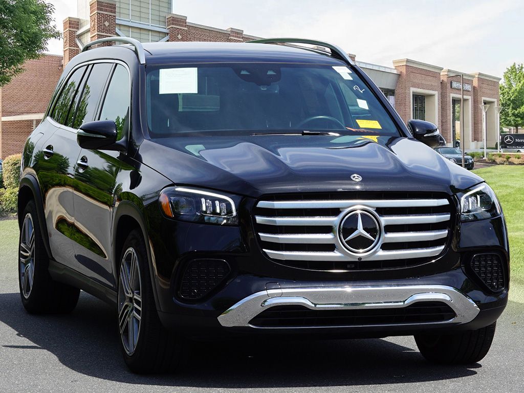 Thumbnail: 2025 Mercedes-Benz GLS - 3