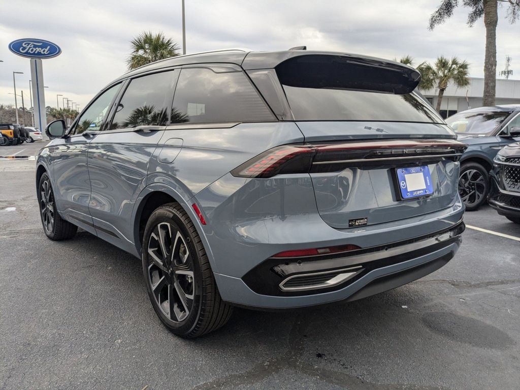 2025 Lincoln Nautilus Hybrid Reserve
