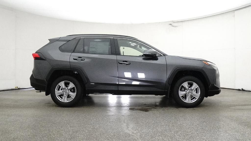 Thumbnail: 2025 Toyota RAV4 - 30