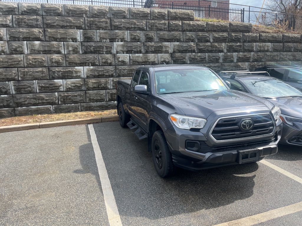 2018 Toyota Tacoma SR