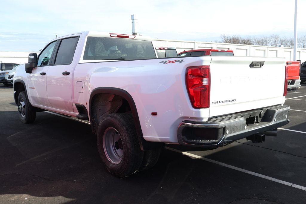 2025 Chevrolet Silverado 3500 Work Truck 7