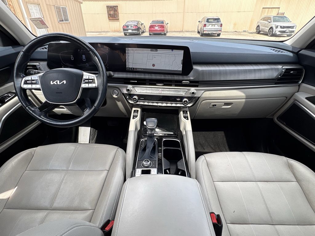 2023 Kia Telluride EX White at Community Kia