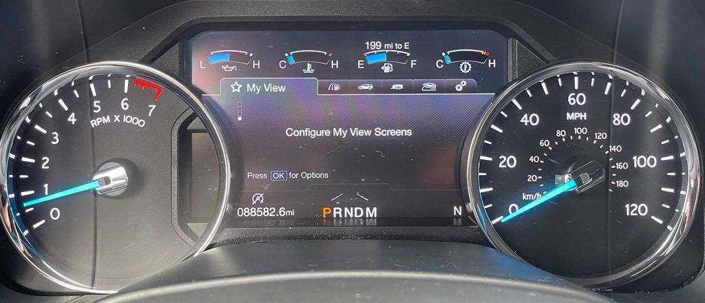 2019 Ford Expedition XLT Silver at Autostrade