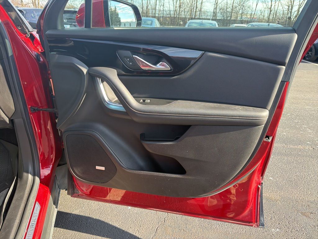 Thumbnail: 2022 Chevrolet Blazer - 26