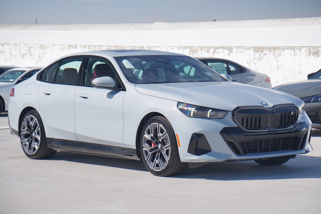 Thumbnail: 2026 BMW i5 - 3