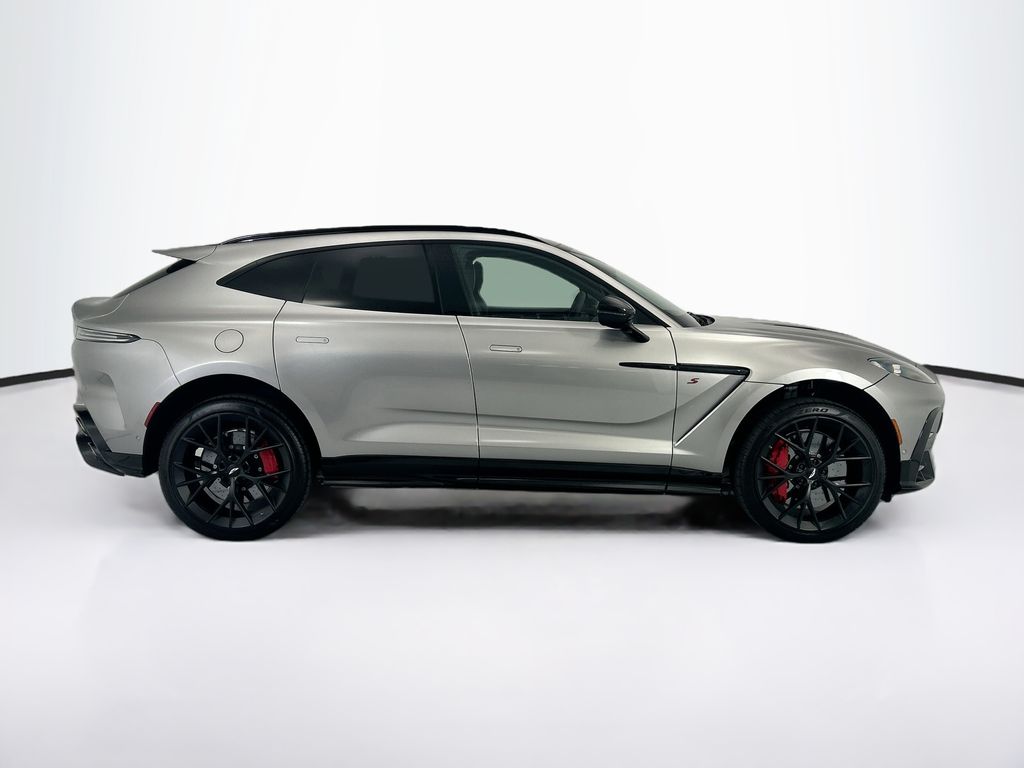 Thumbnail: 2026 Aston Martin DBX - 4