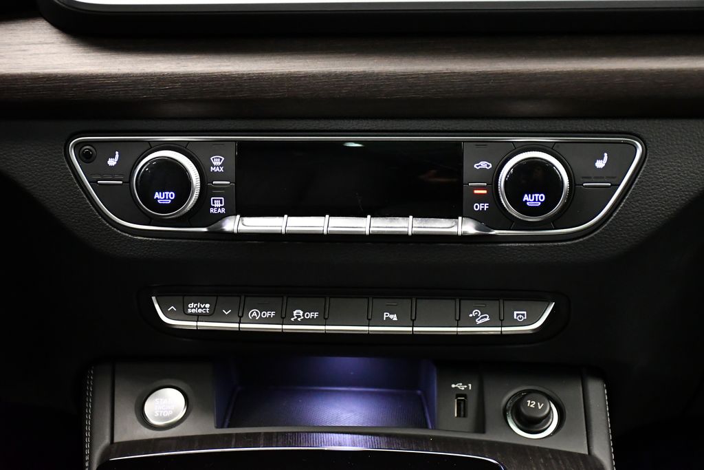 Thumbnail: 2024 Audi Q5 - 28